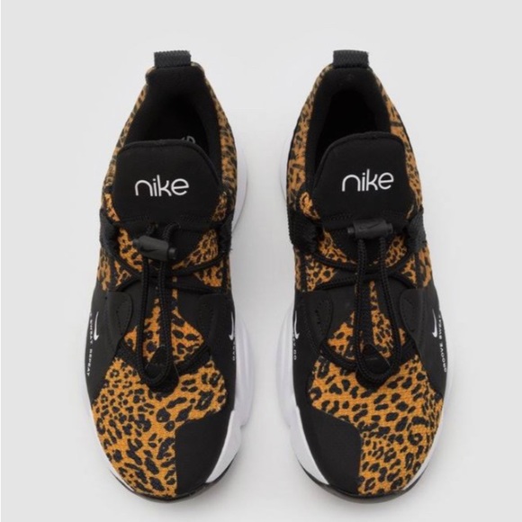 SOLD- Nike Superrep Groove 8 Running Animal Print Shoes - Picture 1 of 13